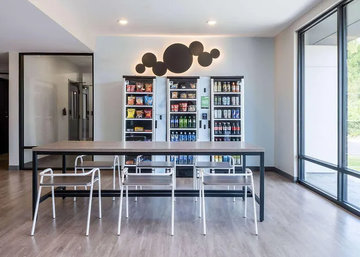 Echo Suites Extended Stay By Wyndham Richmond West